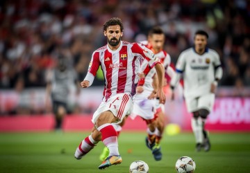 西甲联赛：谁是本赛季最佳中场球员？